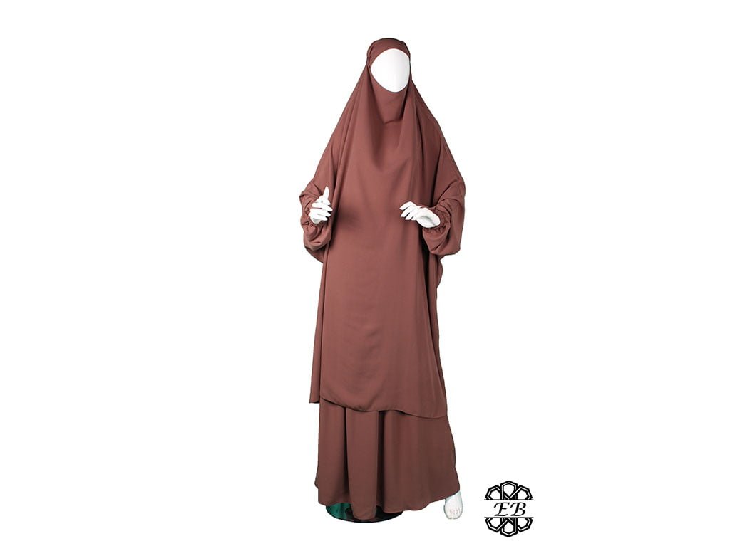 jilbab deux pieces avec jupe evasee tissu caviary couleur brun calabre
