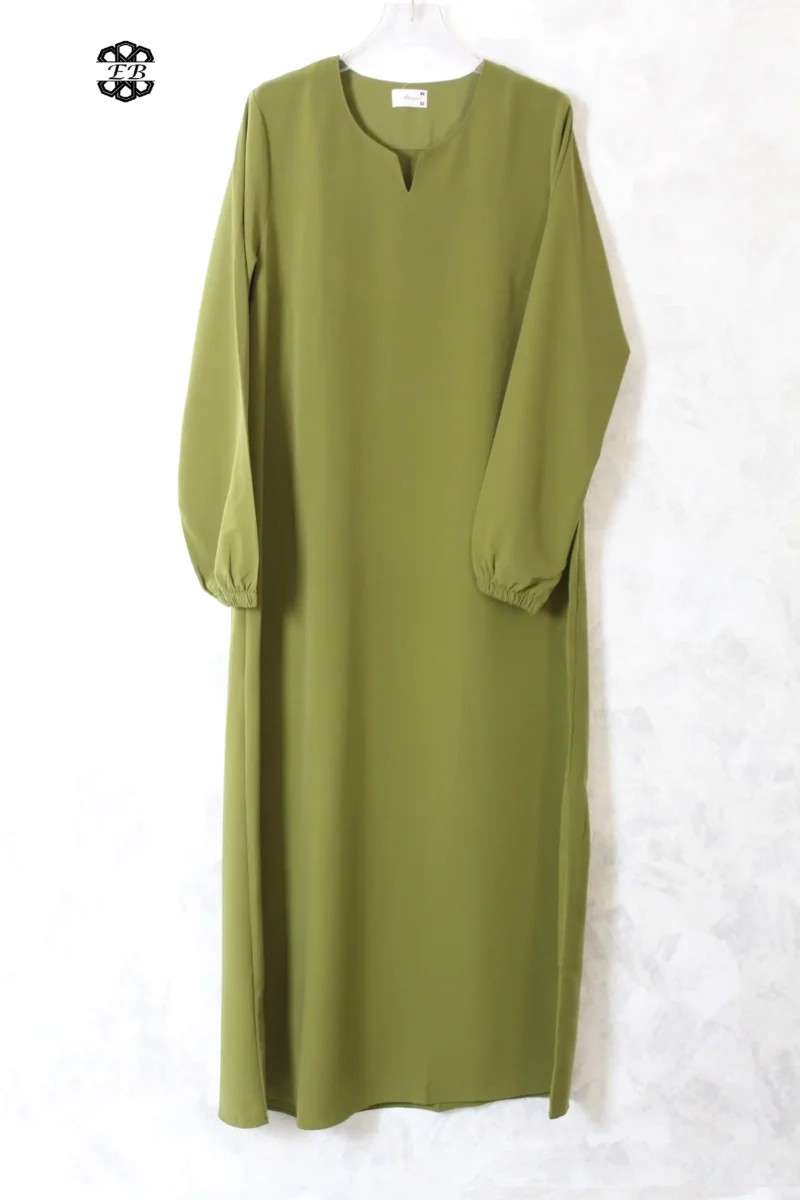 abaya coupe droite avec manches serrées aux poignets pour femme musulmane, de couleur vert grenouille, en tissu koshibo et de la marque El Bassira