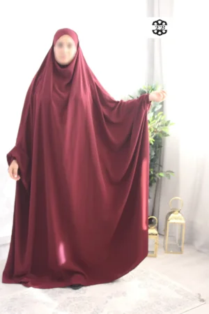 jilbab 1 pièce avec manches papillon pour femme musulmane de couleur bordeaux, en tissu wool peach et de la marque El Bassira.