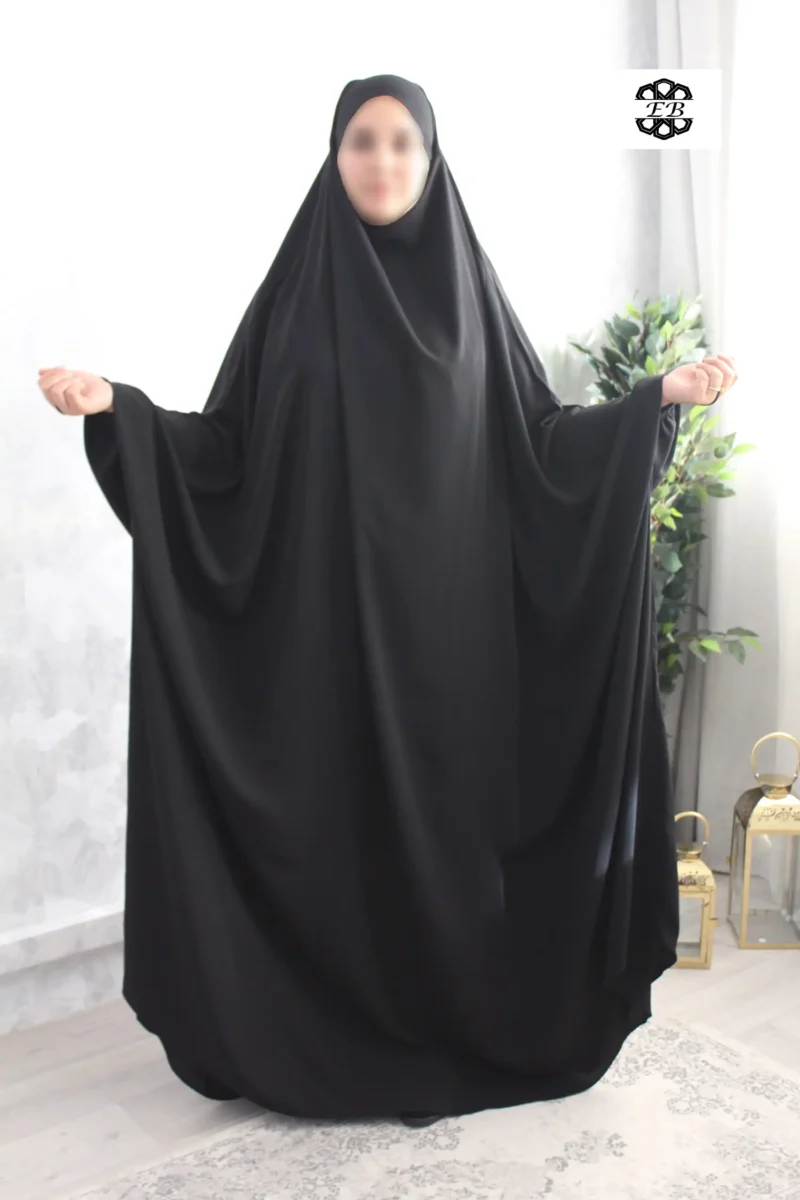 jilbab 1 pièce avec manches papillon pour femme musulmane de couleur noir, en tissu wool peach et de la marque El Bassira.