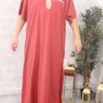 qamis manches courtes rouge brique 194 brodé (Mc Br 194)