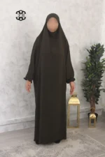 Jilbab 1 pièce Jazz vert kaki foncé Kellya vue de face (A1 jazz 52)