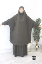 Jilbab jupe Jazz vert kaki foncé Kellya vue de face 2 (A2j jazz 52)