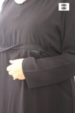 abaya-allaitement-coupe-droite-noir-wool-peach-El-Bassira-Hr-WP-black (3)