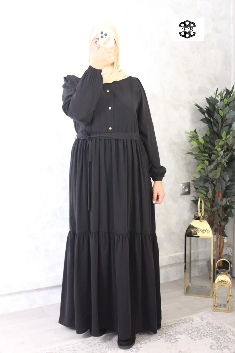 abaya evasee col boutons avec ceinture noir wool peach nuva el bassira P WP black 1
