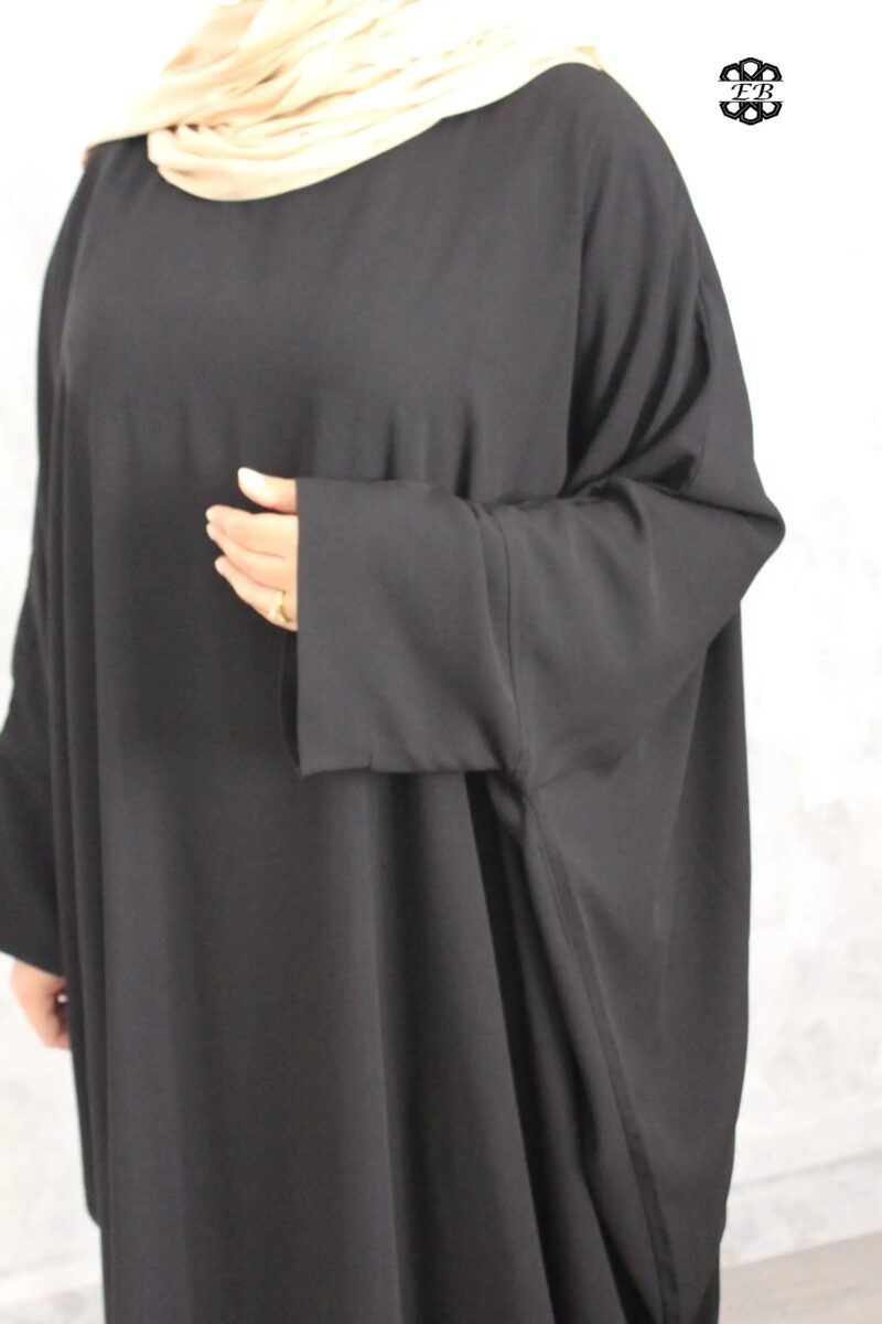 abaya-saoudienne-manches-ouvertes-noir-caviary-Radya-El-Bassira-Fs-CAV-noir (2)