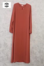 abaya-droite-manches-serrees-carotte-wool-peach-el-bassira-he-wp-156