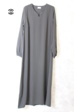 abaya-droite-manches-serrees-gris-quartz-caviary-el-bassira-he-cav-32