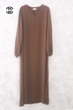 abaya-droite-manches-serrees-marron-cannelle-wool-peach-el-bassira-he-wp-10
