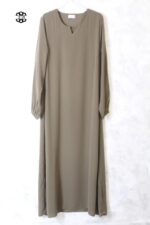 abaya-droite-manches-serrees-vert-militaire-wool-peach-el-bassira-he-wp-127