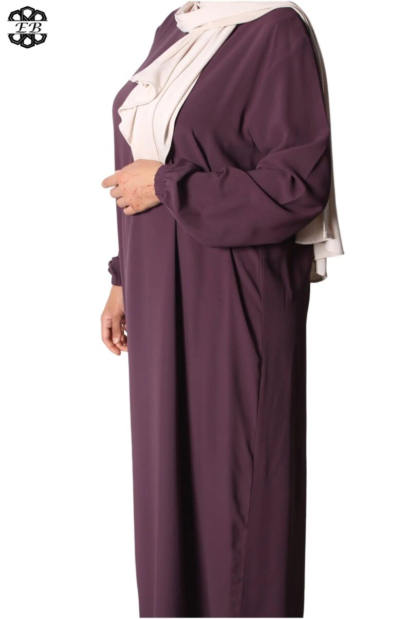 abaya droite manches serrées soie de médine fig El Bassira Sira e fig (3)