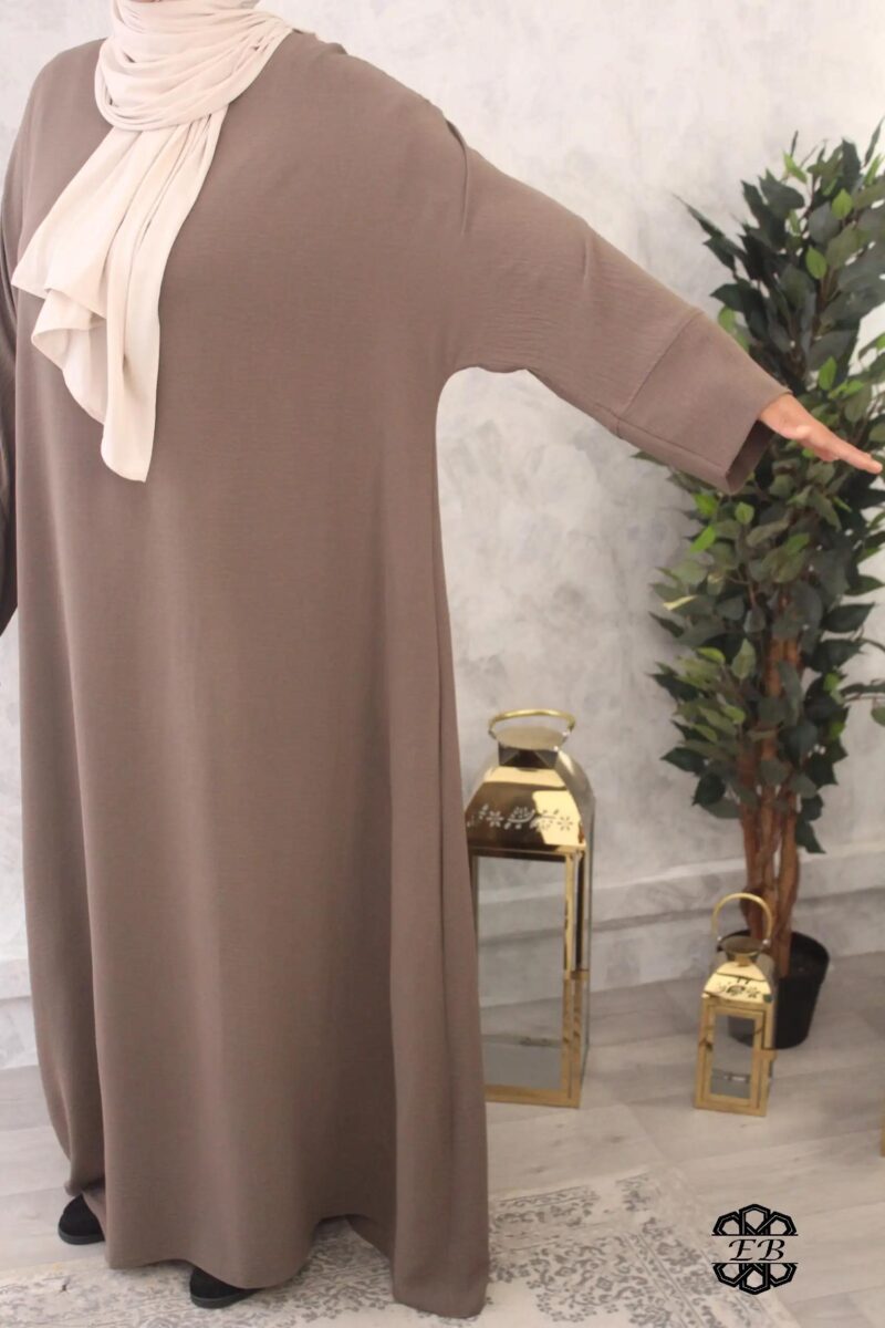 abaya evasée extra large manches ouvertes jazz taupe El Bassira Emma p jazz 11 (6)