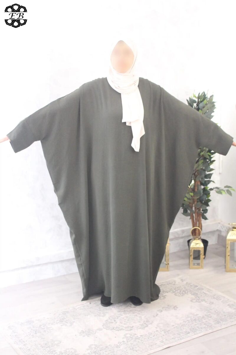 abaya saoudienne manches ouvertes jazz vert pétrole El Bassira Radya p 246 (4)